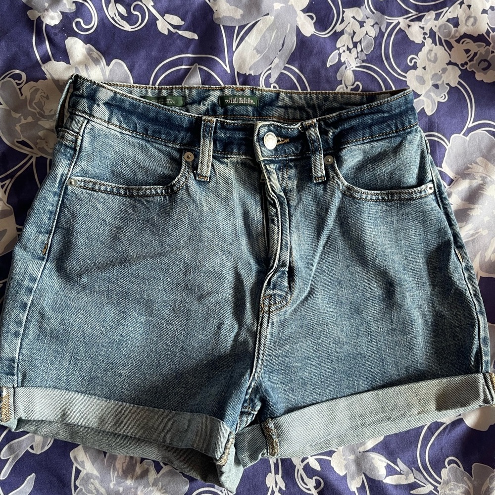 Shorts - Picture 8 of 14
